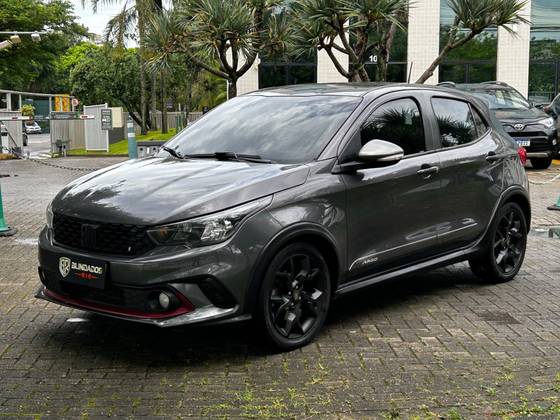 FIAT ARGO 1.8 E.TORQ FLEX HGT AT6