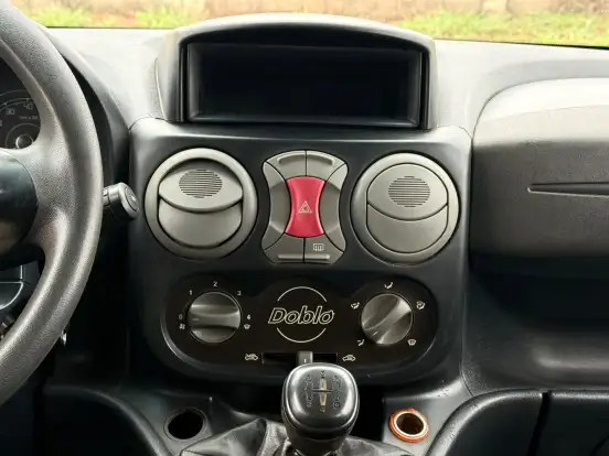 FIAT-DOBLÒ-2015