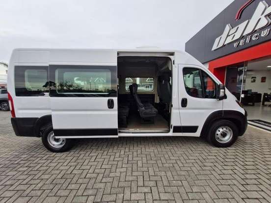 FIAT-DUCATO-2023
