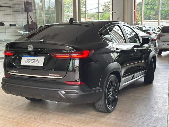 FIAT-FASTBACK-2024