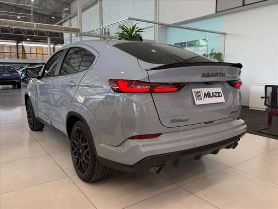 FIAT-FASTBACK-1.3 TURBO 270 FLEX ABARTH AT6 FIAT-FASTBACK-2024