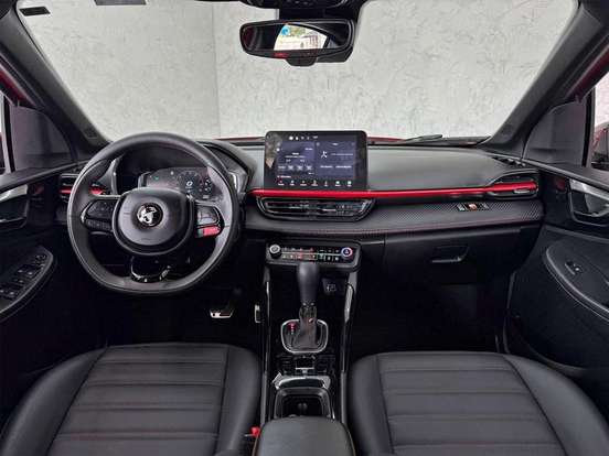 FIAT-FASTBACK-2025