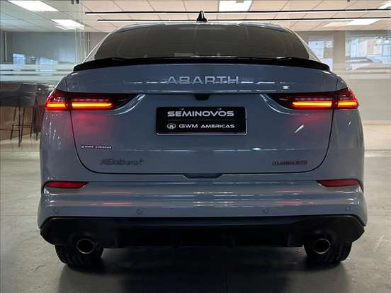 FIAT-FASTBACK-2024