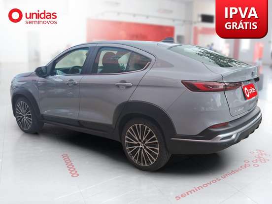 FIAT-FASTBACK-2023