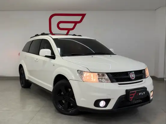 FIAT-FREEMONT-2.4 PRECISION 16V GASOLINA 4P AUTOMÁTICO FIAT-FREEMONT-2012