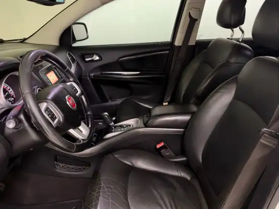 FIAT-FREEMONT-2.4 PRECISION 16V GASOLINA 4P AUTOMÁTICO FIAT-FREEMONT-2012