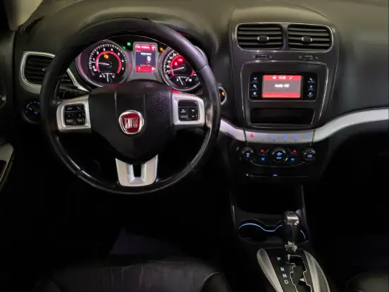 FIAT-FREEMONT-2.4 PRECISION 16V GASOLINA 4P AUTOMÁTICO FIAT-FREEMONT-2012