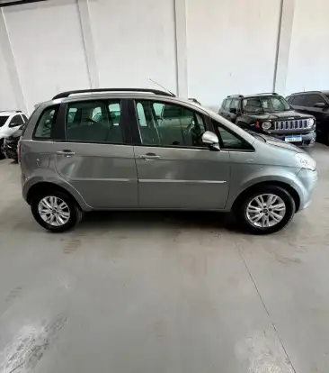 FIAT-IDEA-2015
