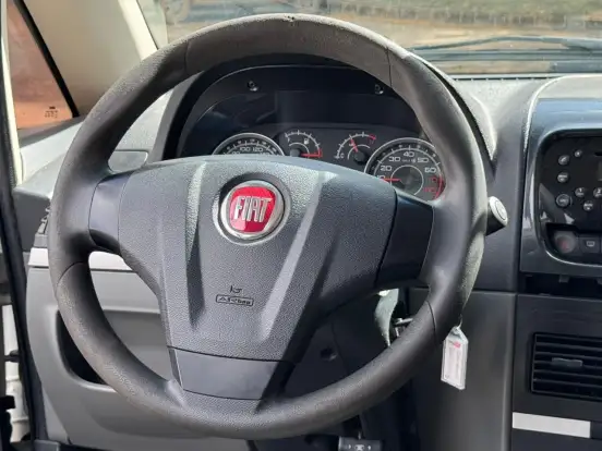 FIAT-IDEA-1.6 MPI ESSENCE 16V FLEX 4P MANUAL FIAT-IDEA-2012