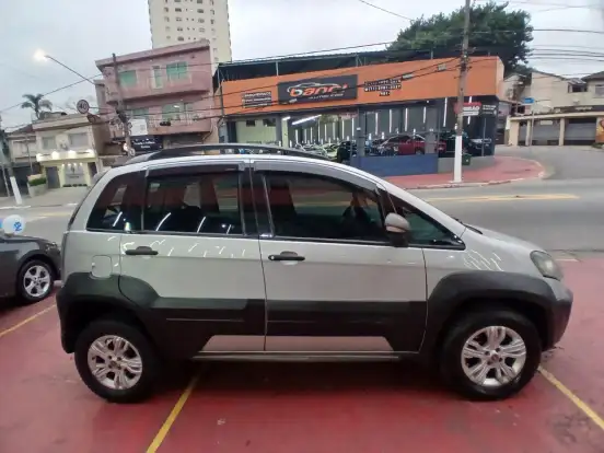FIAT-IDEA-1.8 MPI ADVENTURE 16V FLEX 4P MANUAL FIAT-IDEA-2013