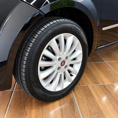 FIAT-LINEA-1.8 ESSENCE 16V FLEX 4P AUTOMATIZADO FIAT-LINEA-2015