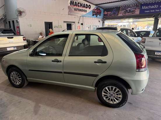 FIAT-PALIO-2010