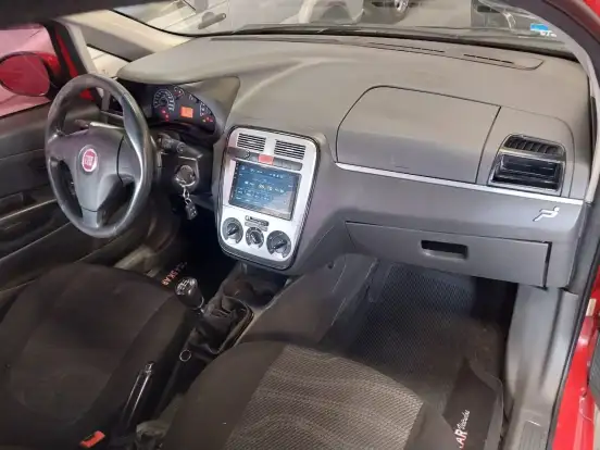 FIAT-PUNTO-2012