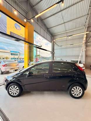 FIAT-PUNTO-2011