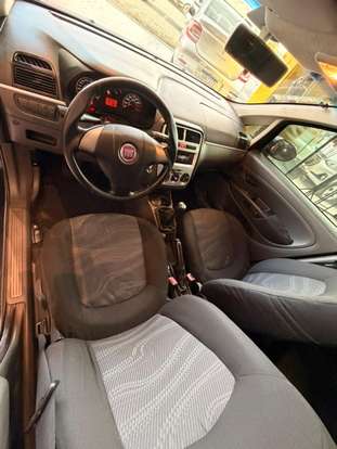 FIAT-PUNTO-2011