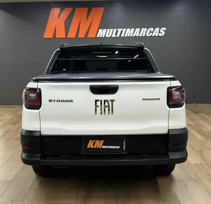 FIAT-STRADA-2024