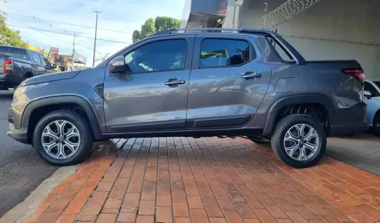 FIAT-STRADA-2021
