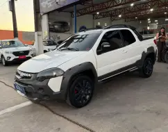 FIAT STRADA 1.8 MPI ADVENTURE CD 16V FLEX 3P MANUAL FIAT STRADA 1.8 MPI ADVENTURE CD 16V FLEX 3P MANUAL