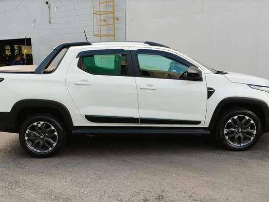 FIAT-STRADA-1.0 TURBO 200 FLEX ULTRA CD CVT FIAT-STRADA-2024