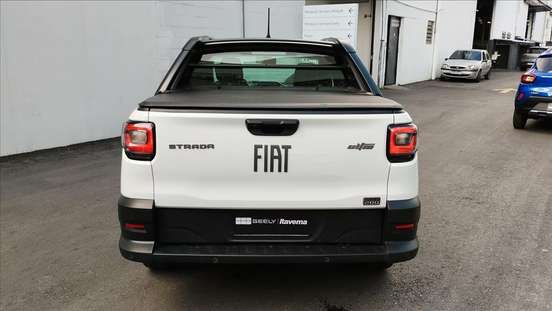 FIAT-STRADA-1.0 TURBO 200 FLEX ULTRA CD CVT FIAT-STRADA-2024