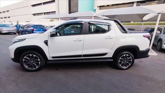 FIAT-STRADA-2024