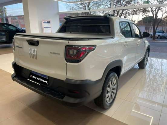 FIAT-STRADA-2024