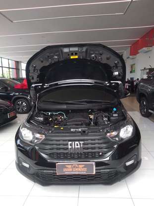 FIAT-STRADA-2021