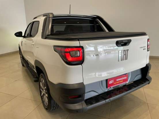 FIAT-STRADA-2023
