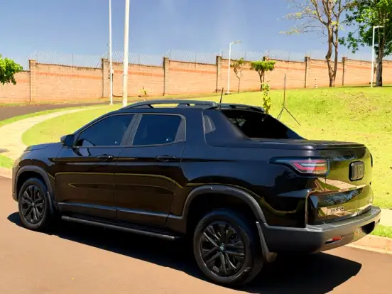 FIAT-TORO-1.3 TURBO 270 FLEX ULTRA AT6 FIAT-TORO-2025