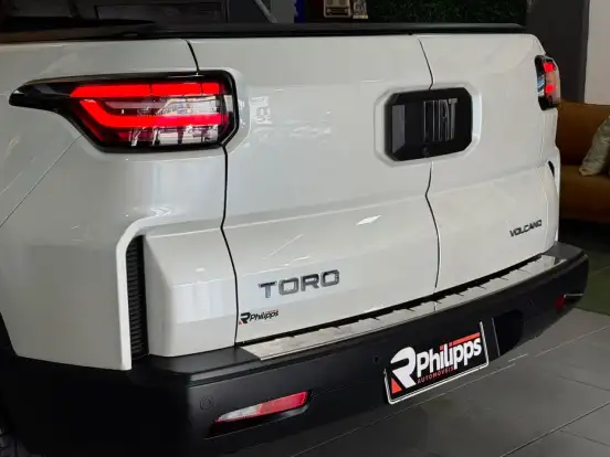 FIAT-TORO-1.3 TURBO 270 FLEX VOLCANO AT6 FIAT-TORO-2025