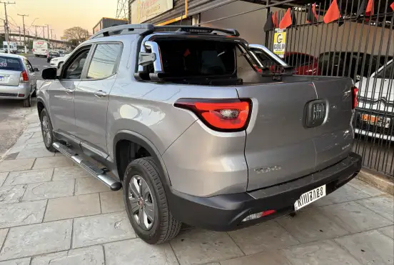 FIAT-TORO-2021