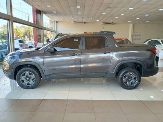 FIAT-TORO-2023