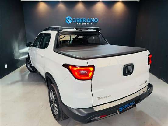 FIAT-TORO-2023