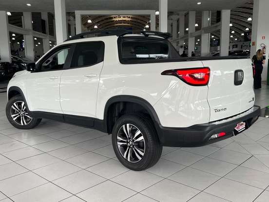 FIAT-TORO-2024