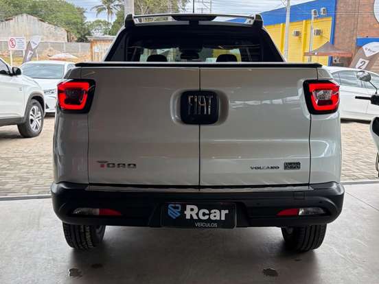FIAT-TORO-1.3 TURBO 270 FLEX VOLCANO AT6 FIAT-TORO-2024