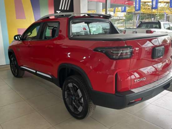 FIAT-TORO-1.3 TURBO 270 HYBRID VOLCANO AT6 FIAT-TORO-2026