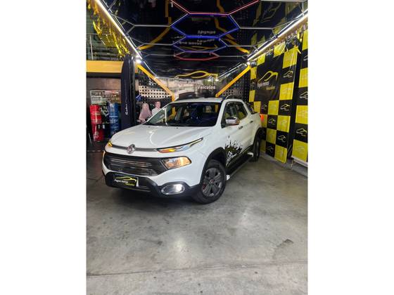 FIAT TORO 1.8 16V EVO FLEX ENDURANCE AT6
