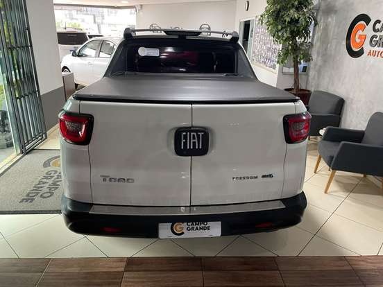 FIAT-TORO-2017