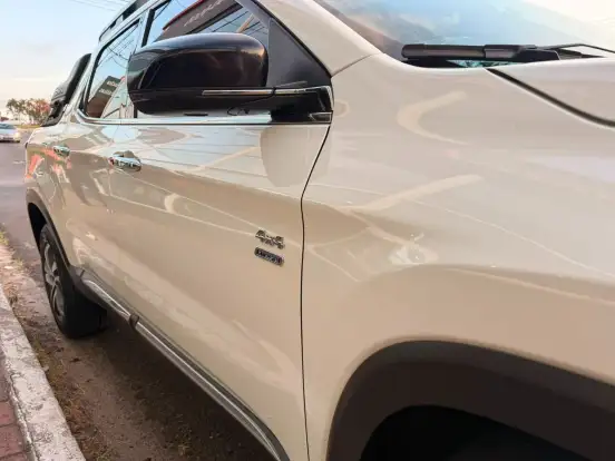 FIAT-TORO-2017