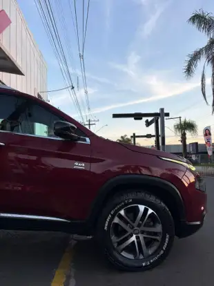FIAT-TORO-2016