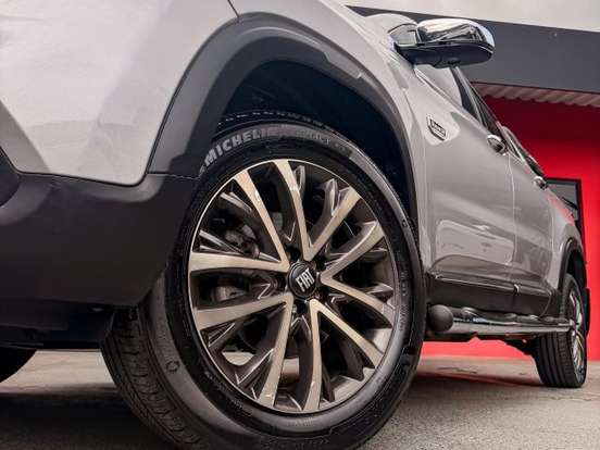 FIAT-TORO-2021