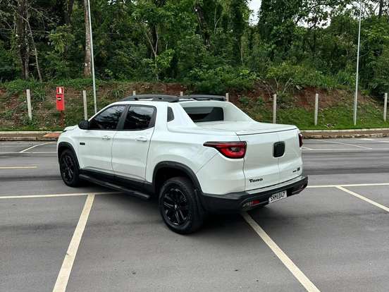 FIAT-TORO-2.0 16V TURBO DIESEL ULTRA 4WD AT9 FIAT-TORO-2023