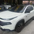 FIAT TORO 2.0 16V TURBO DIESEL ULTRA 4WD AT9 FIAT TORO 2.0 16V TURBO DIESEL ULTRA 4WD AT9
