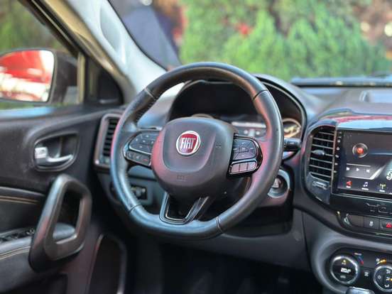 FIAT-TORO-2.0 16V TURBO DIESEL VOLCANO 4WD AT9 FIAT-TORO-2016