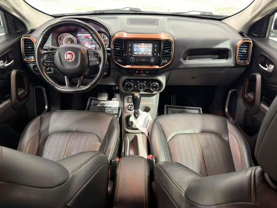 FIAT-TORO-2.0 16V TURBO DIESEL VOLCANO 4WD AT9 FIAT-TORO-2017