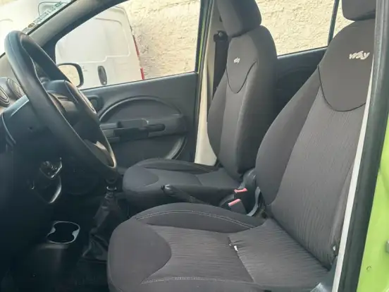 FIAT-UNO-1.0 EVO WAY 8V FLEX 4P MANUAL FIAT-UNO-2010