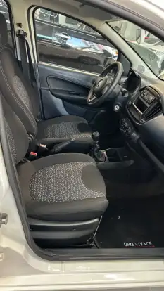 FIAT-UNO-2020