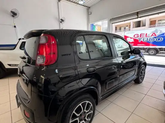 FIAT-UNO-1.4 EVO SPORTING 8V FLEX 4P MANUAL FIAT-UNO-2011
