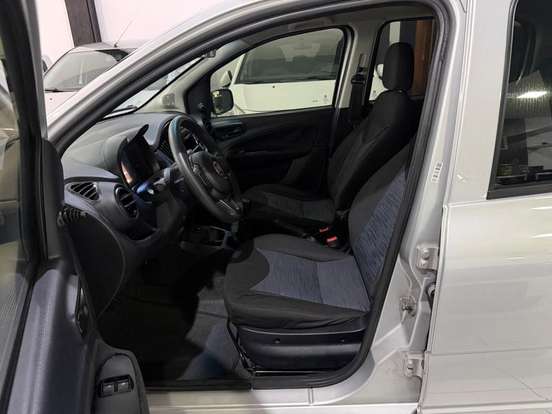 FIAT-UNO-1.0 EVO ATTRACTIVE 8V FLEX 4P MANUAL FIAT-UNO-2015