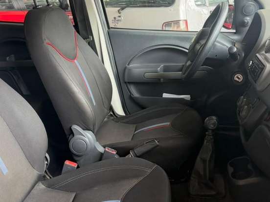 FIAT-UNO-1.0 EVO VIVACE 8V FLEX 4P MANUAL FIAT-UNO-2013
